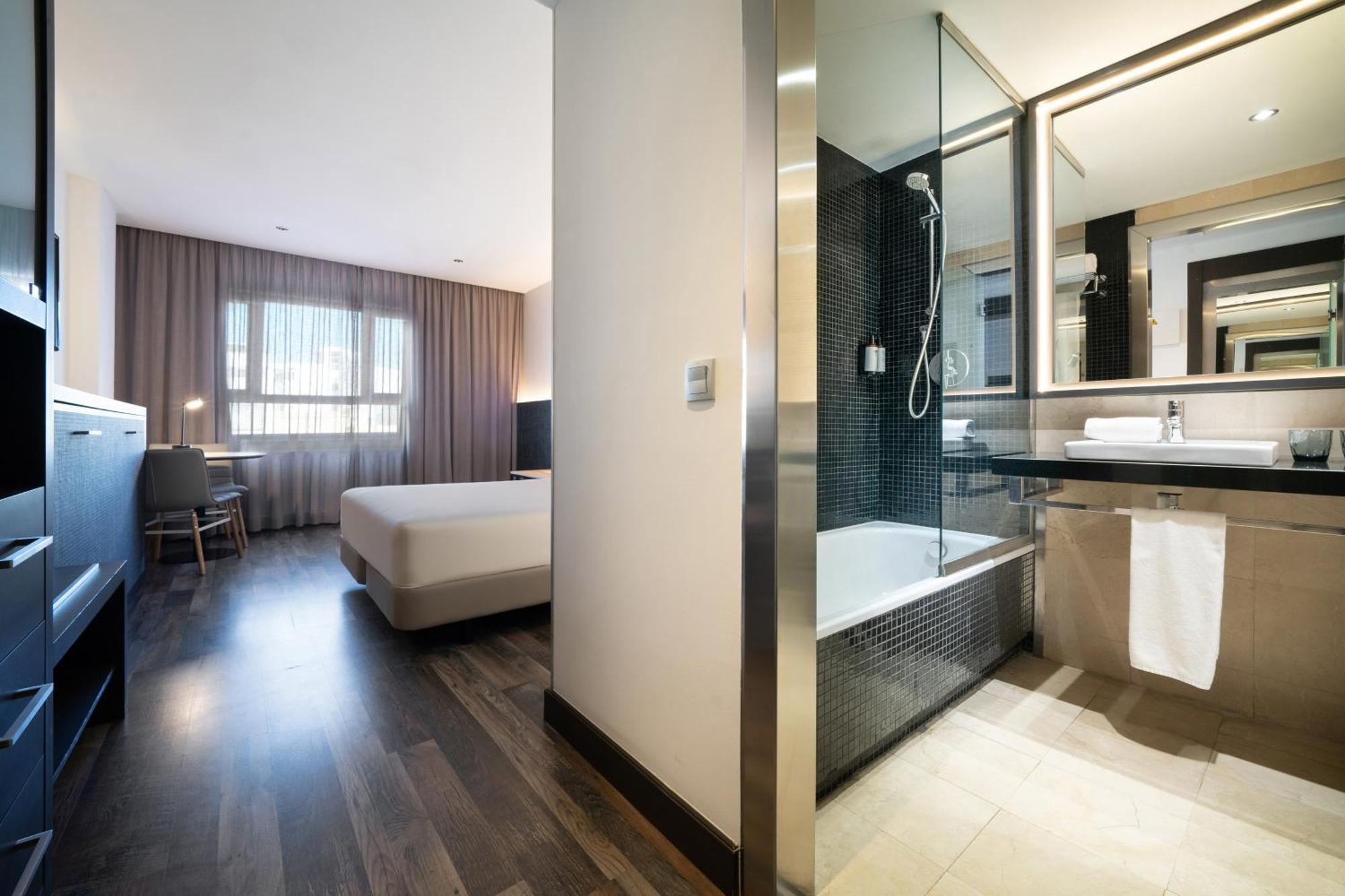 Hotel Cadiz Paseo Del Mar, Affiliated By Melia Экстерьер фото